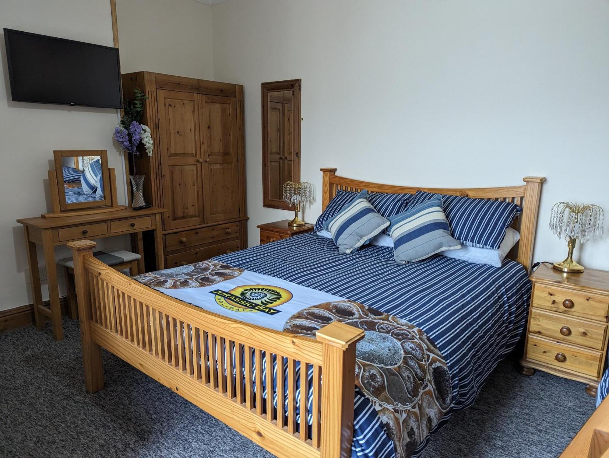 Jurassic Bay Holidays Уэймут Номер фото