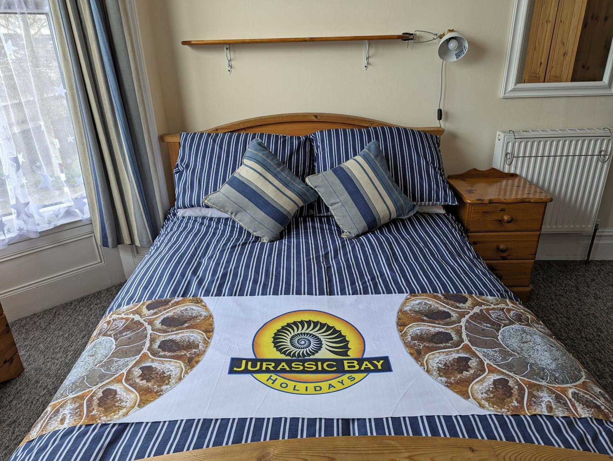 Jurassic Bay Holidays Уэймут Номер фото